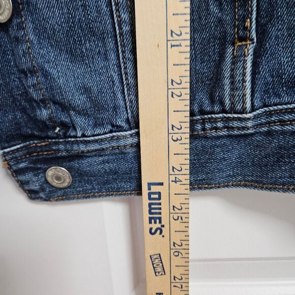 Fox Denim Jean Jacket Women’s Medium Blue Pockets Old Navy Nature Outdoor EUC - Picture 8 of 9